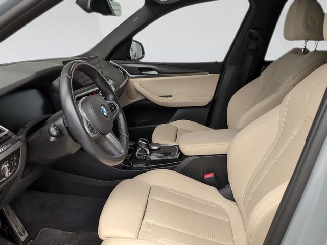BMW X3 xDrive20d color Gris. Año 2024. 140KW(190CV). Diésel. En concesionario Automotor Premium Viso - Málaga de Málaga