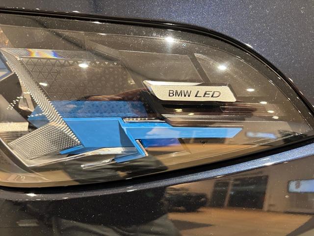 BMW X6 xDrive40d color Negro. Año 2025. 259KW(352CV). Diésel. En concesionario Automotor Costa, S.L.U. de Almería