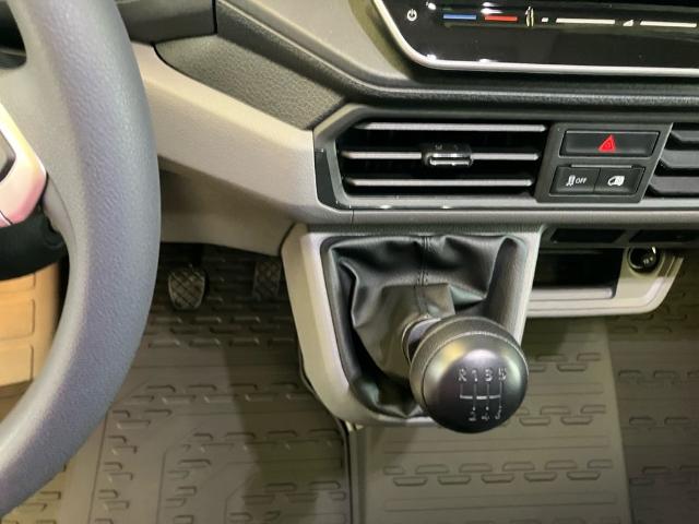 Volkswagen Crafter Furgon Batalla Larga TA 2.0 TDI 103 kW (140 CV) 3.500