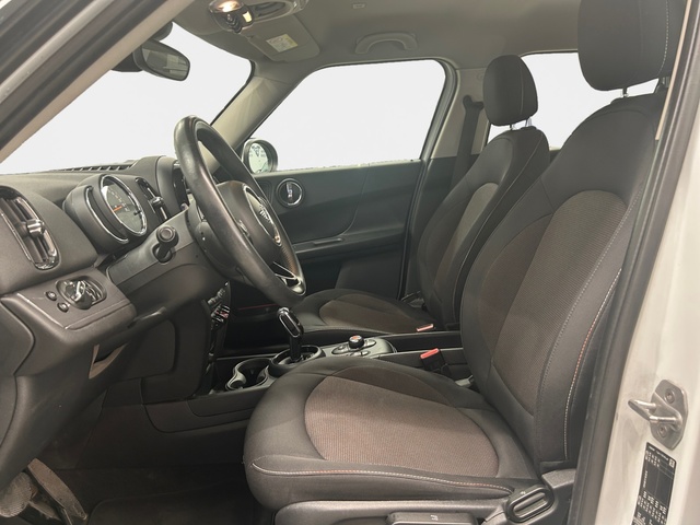 MINI MINI Countryman One 75 kW (102 CV)