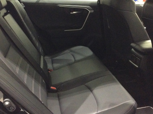 Toyota Rav4 2.5l hybrid Advance e-CVT 160 kW (218 CV)