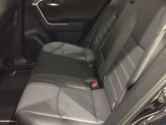Toyota Rav4 2.5l hybrid Advance e-CVT 160 kW (218 CV)