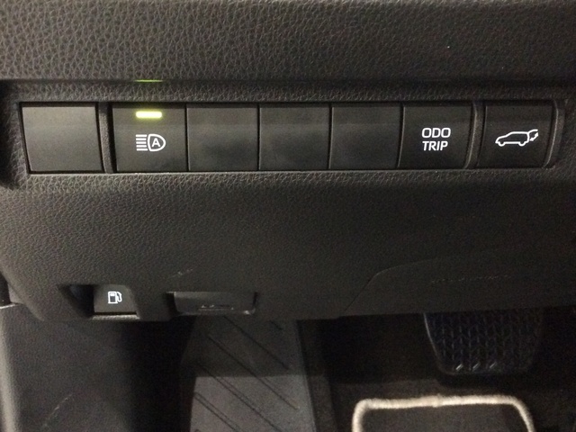Toyota Rav4 2.5l hybrid Advance e-CVT 160 kW (218 CV)
