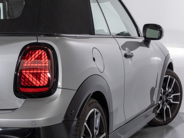 fotoG 13 del MINI MINI Cabrio Cooper S 150 kW (204 CV) 204cv Gasolina del 2025 en Girona