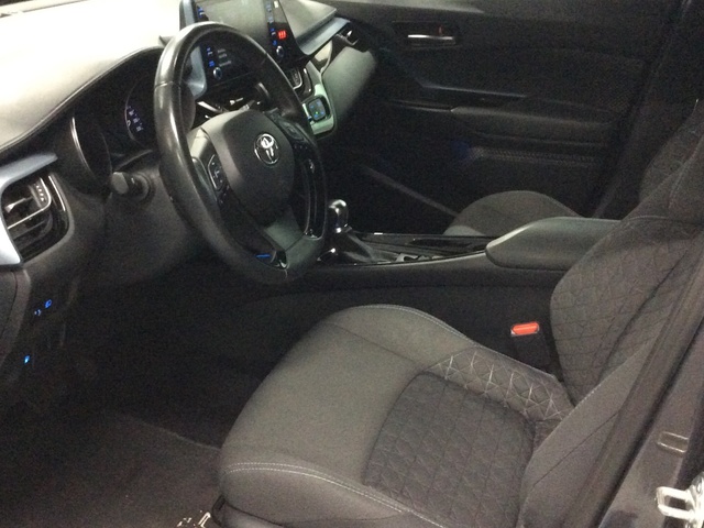 Toyota C-HR 1.8 125H Advance 90 kW (122 CV)