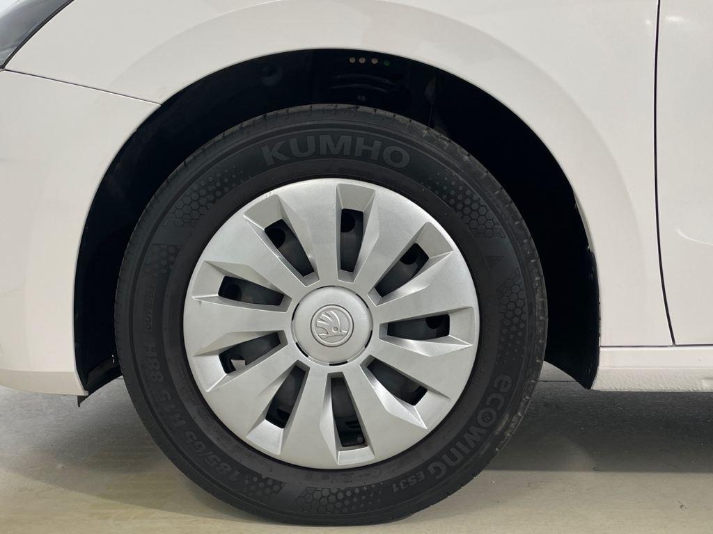 Skoda Fabia 1.0 MPI - 8