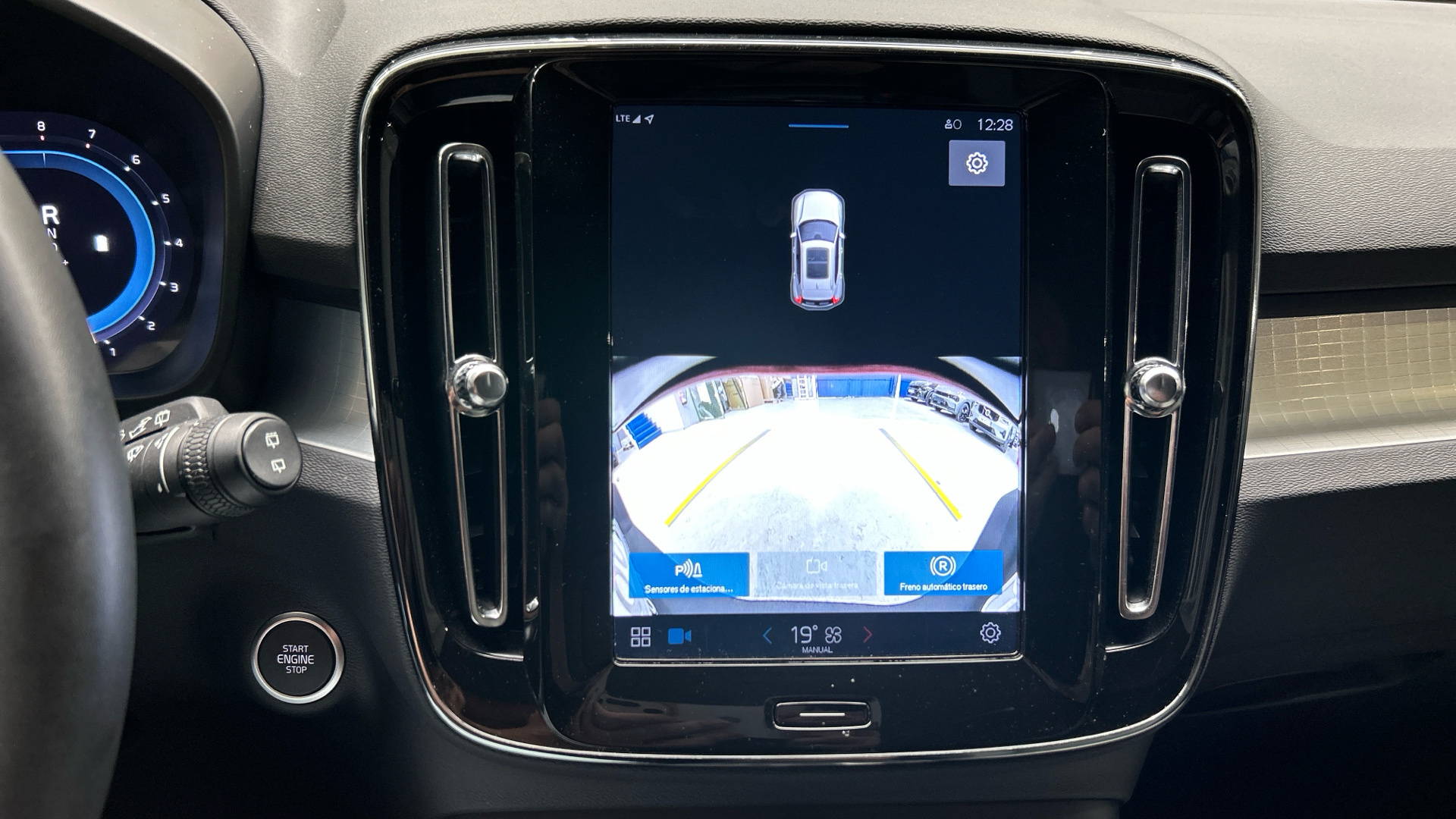 Volvo XC40 segunda mano 76443293 - 18