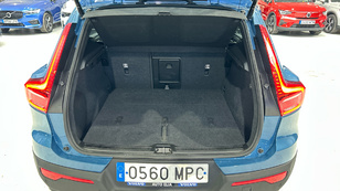Volvo XC40 B3 G Ocasión 120 KW (163CV) - 10