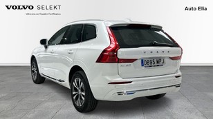Volvo XC60 T6 Recharge Core AWD Auto 257 kW (350 CV) - 1 Volvo XC60 T6 Ocasión 257 KW (350CV) - 1