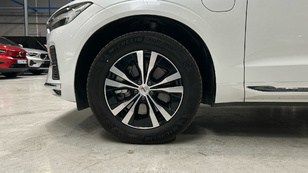 Volvo XC60 T6 Recharge Core AWD Auto 257 kW (350 CV) - 14 Volvo XC60 T6 Ocasión 257 KW (350CV) - 14