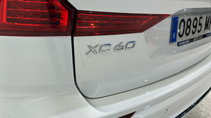 Volvo XC60 T6 Recharge Core AWD Auto 257 kW (350 CV) - 35 Volvo XC60 T6 Ocasión 257 KW (350CV) - 35