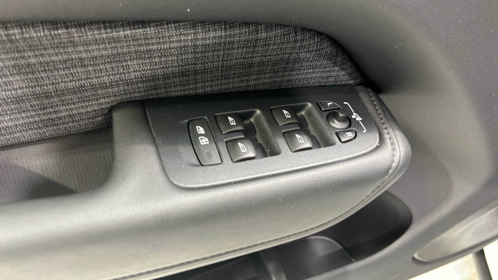 Volvo XC60 segunda mano 76443317 - 48 Volvo XC60 segunda mano 76443317 - 48