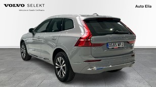 Volvo XC60 T6 Recharge Core AWD Auto 257 kW (350 CV) - 1 Volvo XC60 T6 Ocasión 257 KW (350CV) - 1