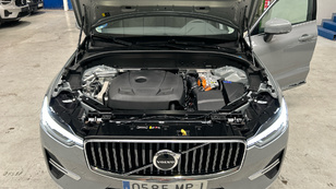 Volvo XC60 T6 Recharge Core AWD Auto 257 kW (350 CV) - 35 Volvo XC60 T6 Ocasión 257 KW (350CV) - 35