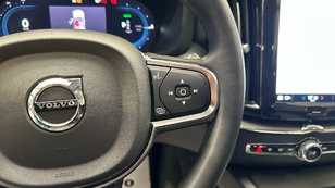 Volvo XC60 T6 Recharge Core AWD Auto 257 kW (350 CV) - 42 Volvo XC60 T6 Ocasión 257 KW (350CV) - 42