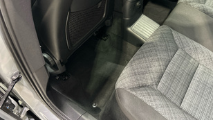 Volvo XC60 T6 Recharge Core AWD Auto 257 kW (350 CV) - 45 Volvo XC60 T6 Ocasión 257 KW (350CV) - 45