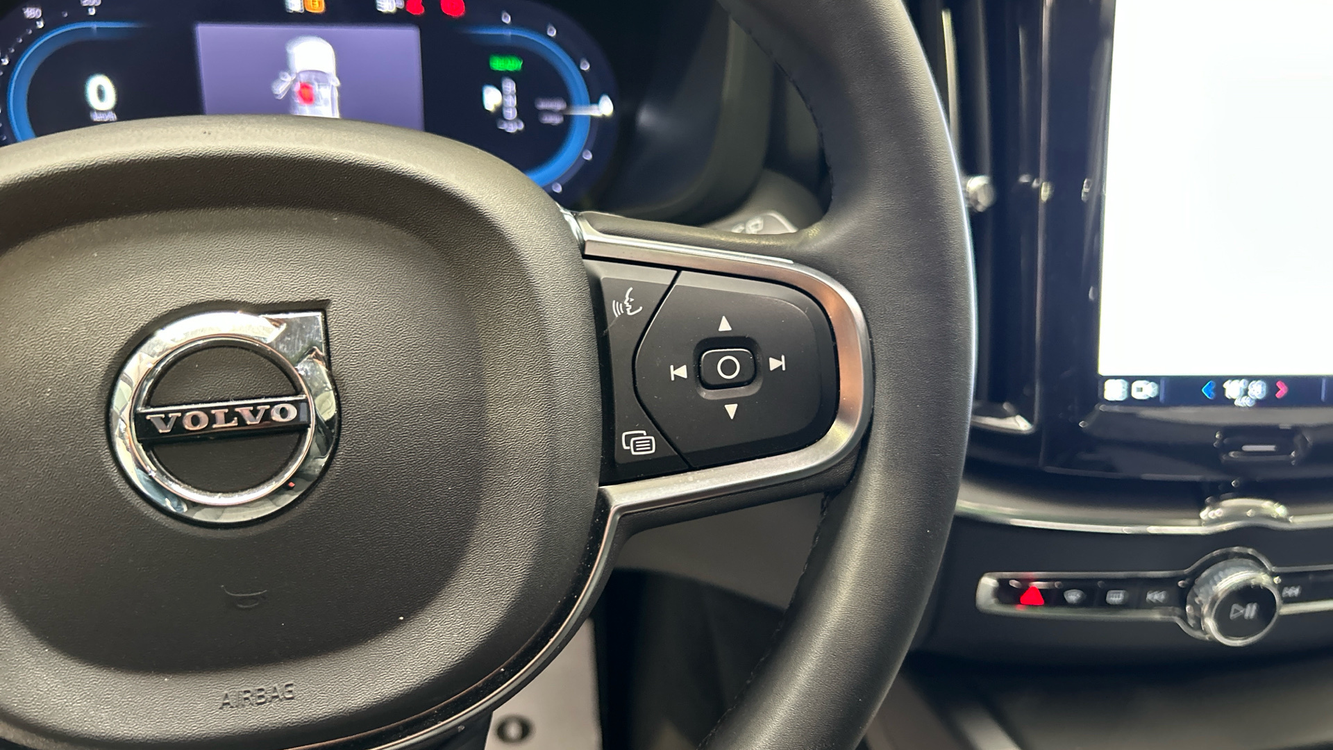 Volvo XC60 segunda mano 76443323 - 43