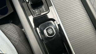 Volvo XC60 B4 D Core Auto 145 kW (197 CV) - 22 Volvo XC60 B4 D Ocasión 145 KW (197CV) - 22