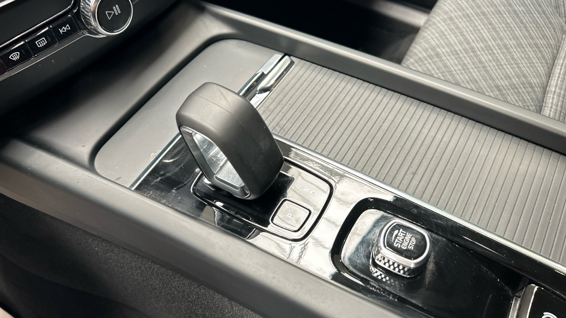 Volvo XC60 segunda mano 76443344 - 16