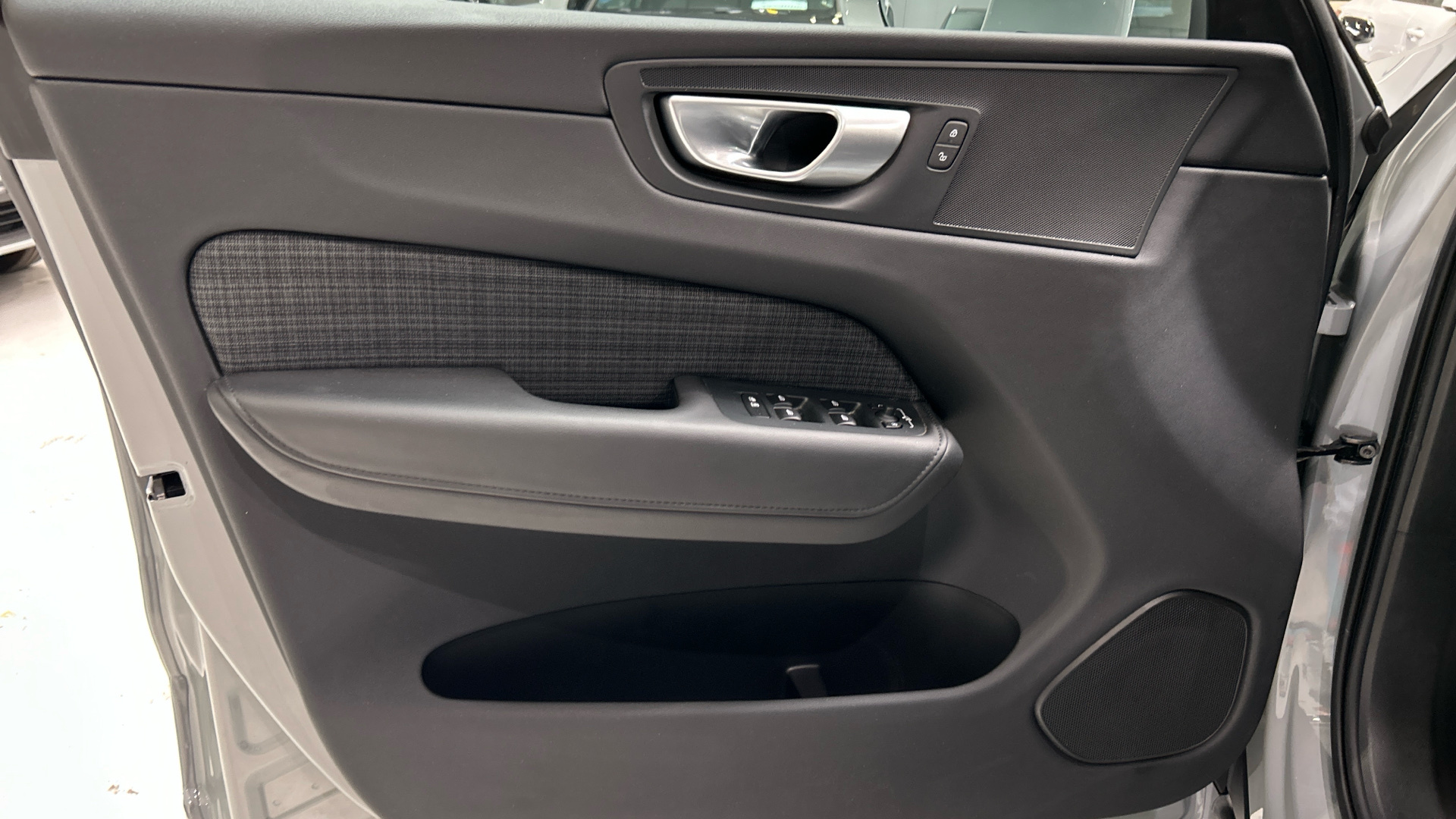 Volvo XC60 segunda mano 76443344 - 42