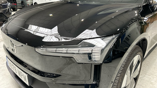 Volvo EX30 Single Motor Extended Range Ultra Auto 200 kW (272 CV) - 28 Volvo EX30 Ultra Ocasión 200 KW (272CV) - 28