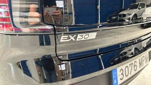 Volvo EX30 Single Motor Extended Range Ultra Auto 200 kW (272 CV) - 34 Volvo EX30 Ultra Ocasión 200 KW (272CV) - 34