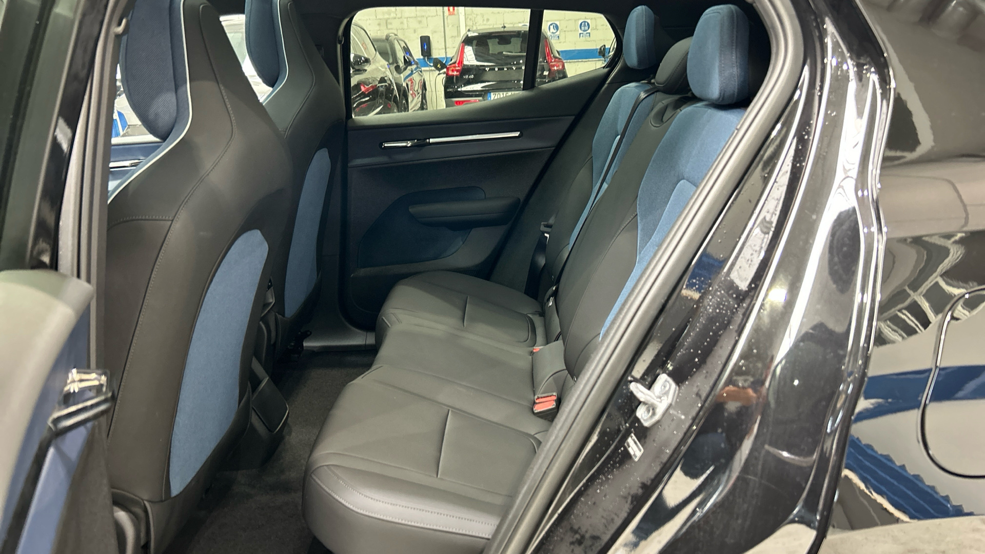 Volvo EX30 segunda mano 76443347 - 10