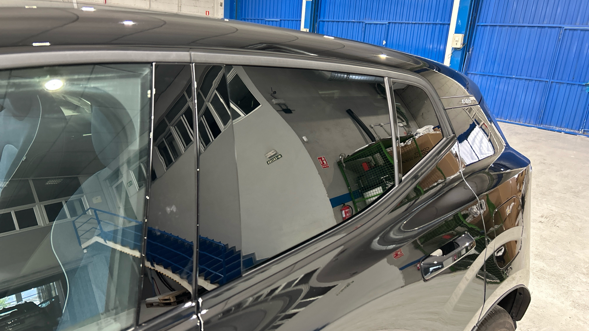 Volvo EX30 segunda mano 76443347 - 33