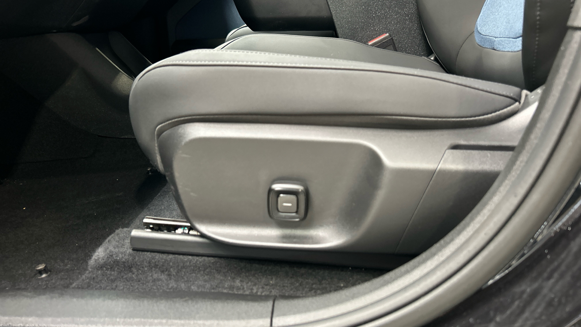 Volvo EX30 segunda mano 76443347 - 49