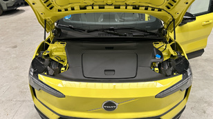 Volvo EX30 Single Motor Extended Range Plus Auto 200 kW (272 CV) - 37 Volvo EX30 Single Motor BEV Ocasión 200 KW (272CV) - 37