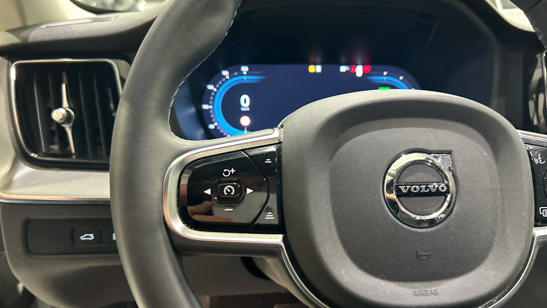 Volvo XC60 segunda mano 76443353 - 17