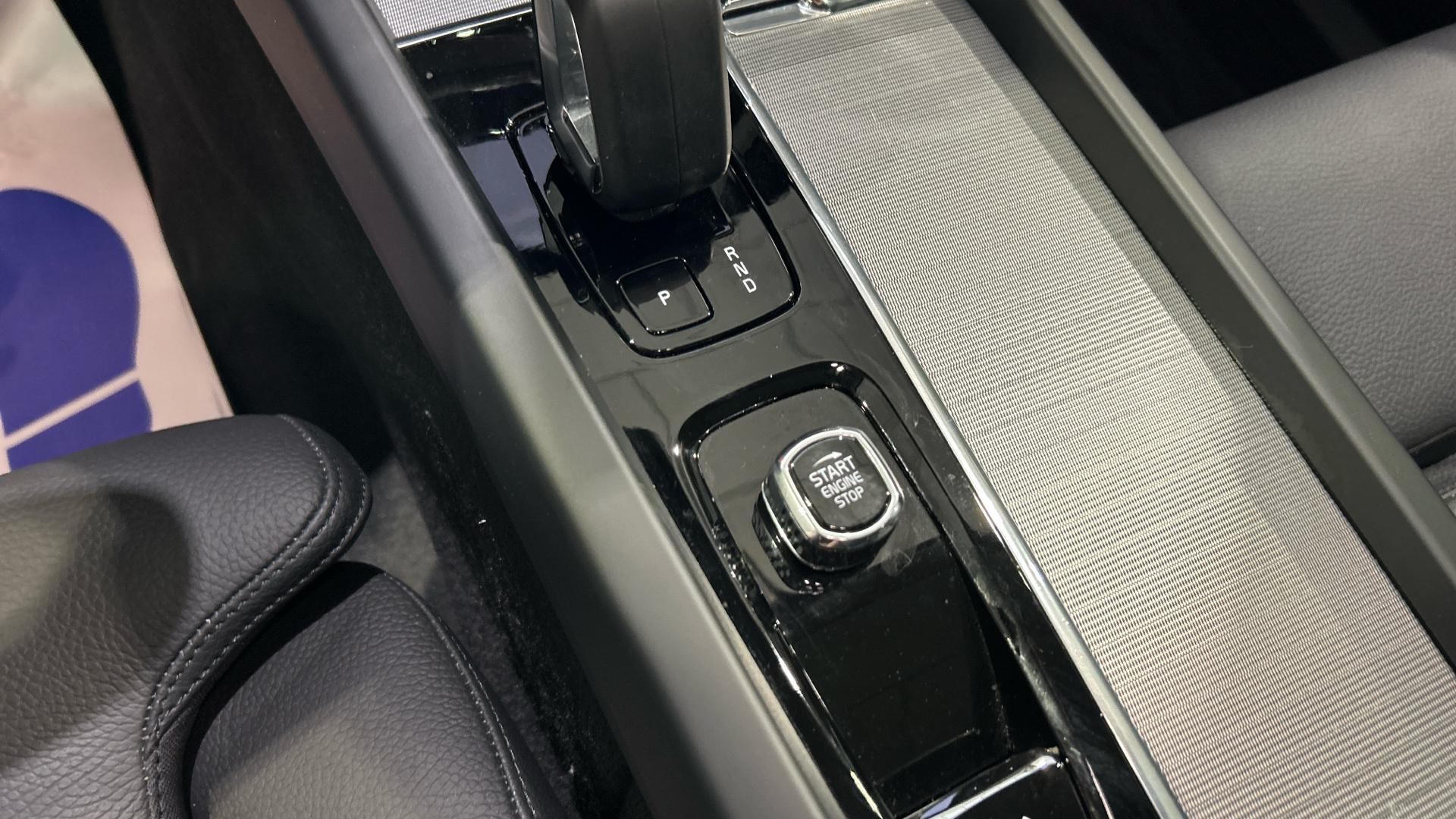 Volvo XC60 segunda mano 76443353 - 24