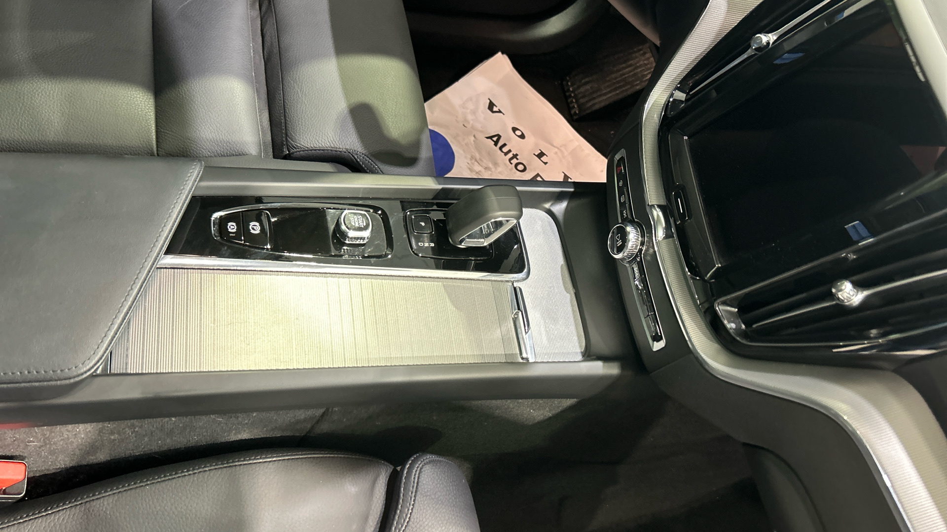 Volvo XC60 segunda mano 76443353 - 25