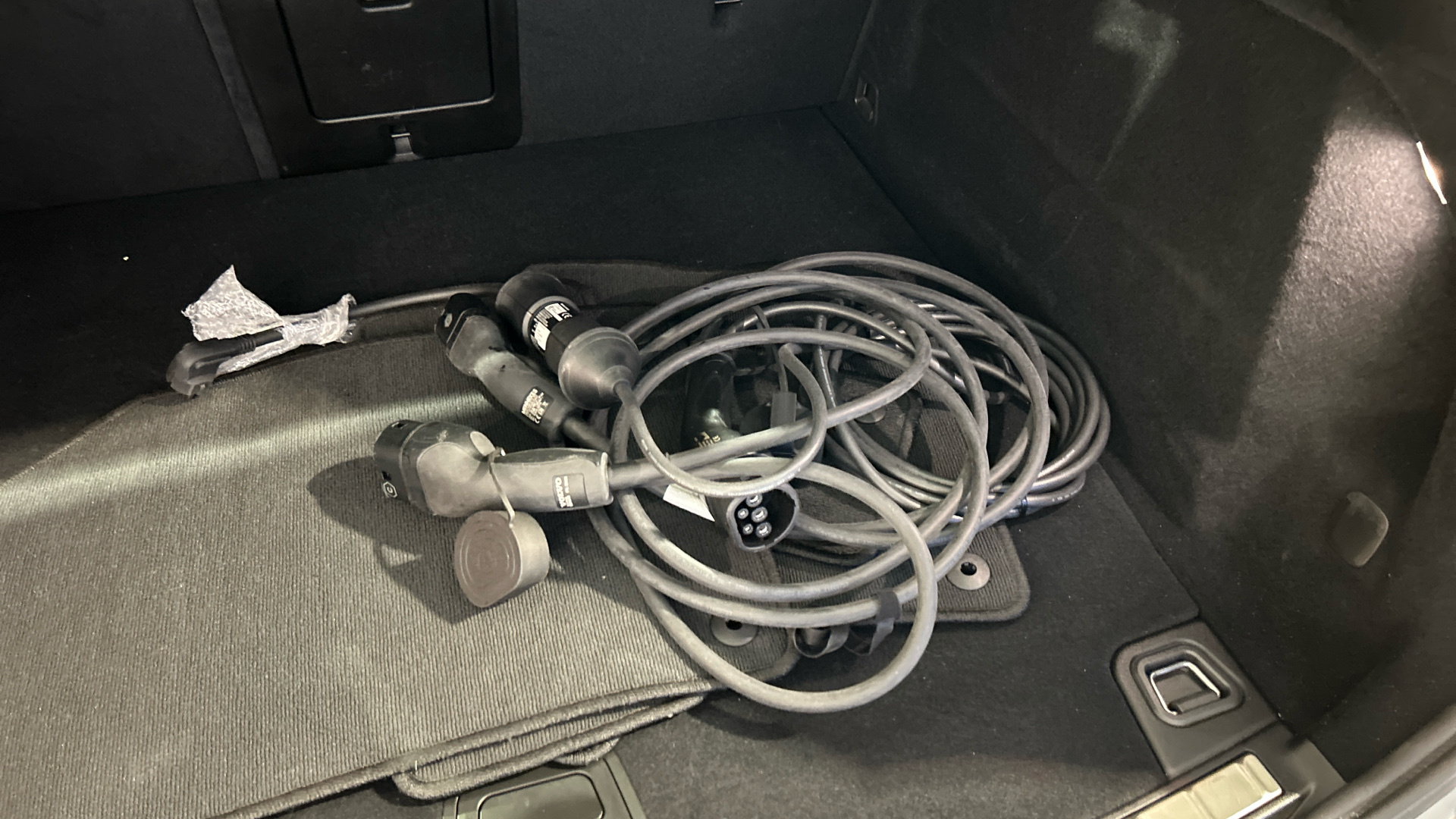 Volvo XC60 segunda mano 76443353 - 29