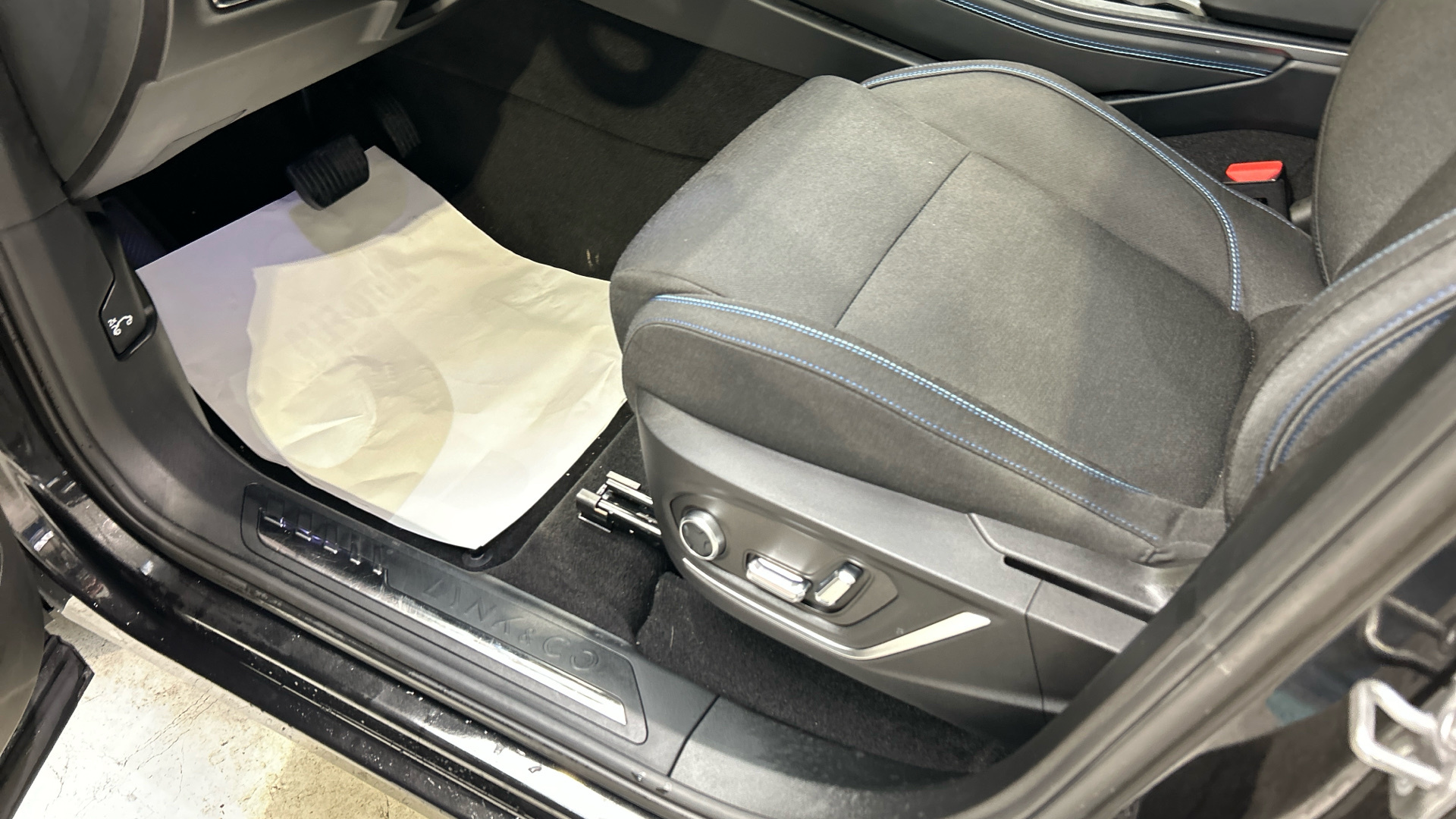 Lynk & Co 01 segunda mano 76443377 - 47