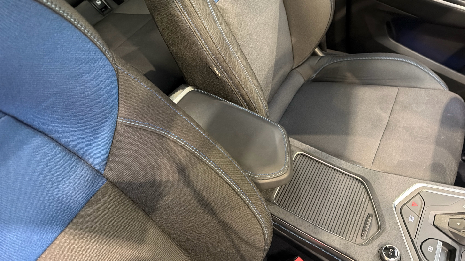 Lynk & Co 01 segunda mano 76443383 - 26