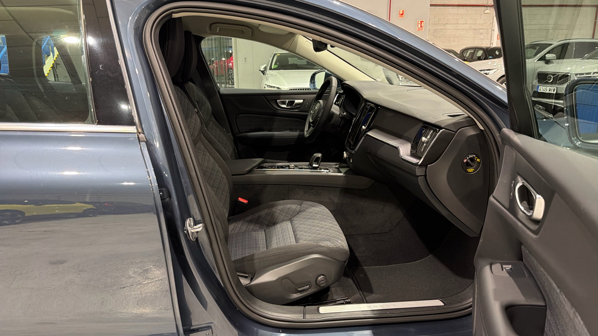 Volvo V60 Km0 76443407 - 42