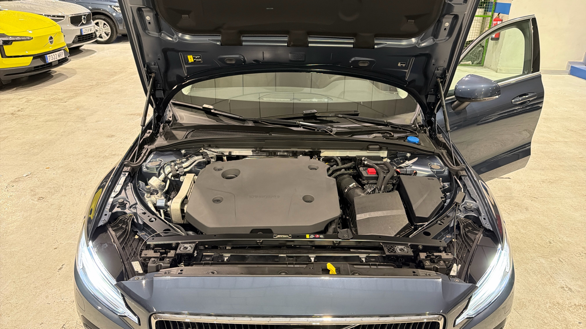 Volvo V60 Km0 76443407 - 46