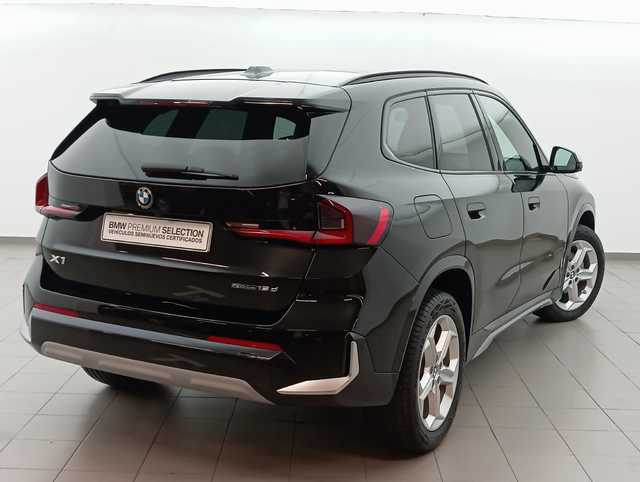BMW X1 sDrive18d color Negro. Año 2024. 110KW(150CV). Diésel. En concesionario Augusta Aragon S.A. de Zaragoza