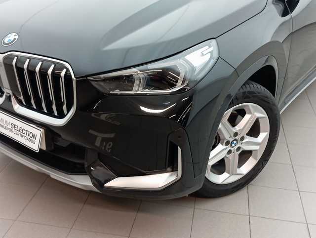 BMW X1 sDrive18d color Negro. Año 2024. 110KW(150CV). Diésel. En concesionario Augusta Aragon S.A. de Zaragoza