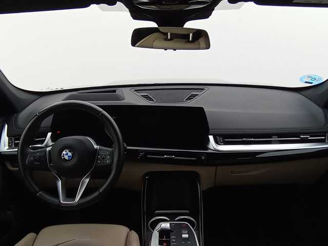 BMW X1 sDrive18d color Negro. Año 2024. 110KW(150CV). Diésel. En concesionario Augusta Aragon S.A. de Zaragoza