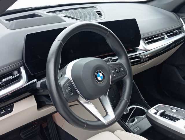 BMW X1 sDrive18d color Negro. Año 2024. 110KW(150CV). Diésel. En concesionario Augusta Aragon S.A. de Zaragoza