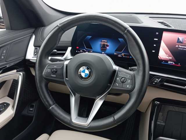 BMW X1 sDrive18d color Negro. Año 2024. 110KW(150CV). Diésel. En concesionario Augusta Aragon S.A. de Zaragoza