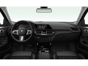 Fotos de BMW Serie 1 116d color Negro. Año 2020. 85KW(116CV). Diésel. En concesionario Ceres Motor S.L. de Cáceres