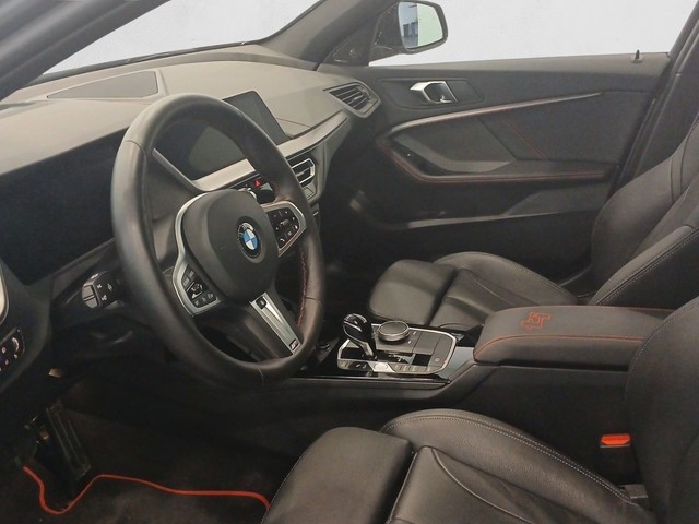 BMW Serie 1 128ti color Gris Plata. Año 2024. 195KW(265CV). Gasolina. En concesionario Enekuri Motor de Vizcaya
