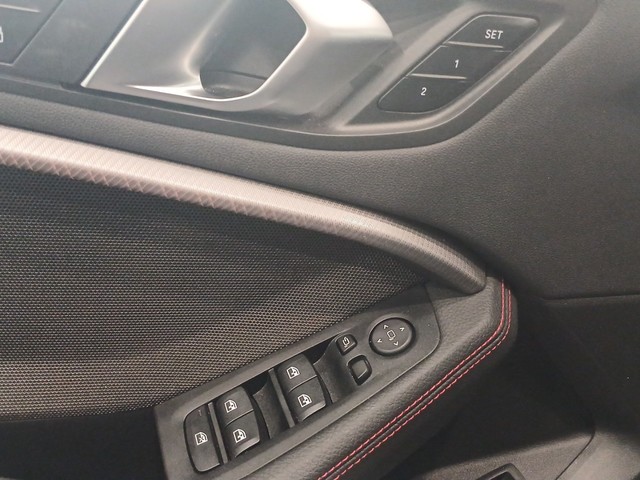 BMW Serie 1 128ti color Gris Plata. Año 2024. 195KW(265CV). Gasolina. En concesionario Enekuri Motor de Vizcaya