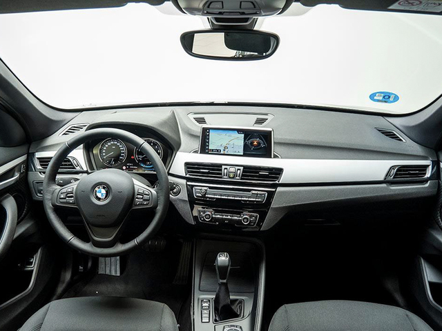 BMW X1 xDrive25e color Negro. Año 2021. 162KW(220CV). Híbrido Electro/Gasolina. En concesionario Oliva Motor Girona de Girona