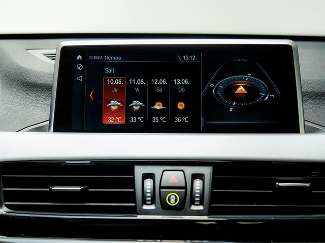 BMW X1 xDrive25e color Negro. Año 2021. 162KW(220CV). Híbrido Electro/Gasolina. En concesionario Oliva Motor Girona de Girona