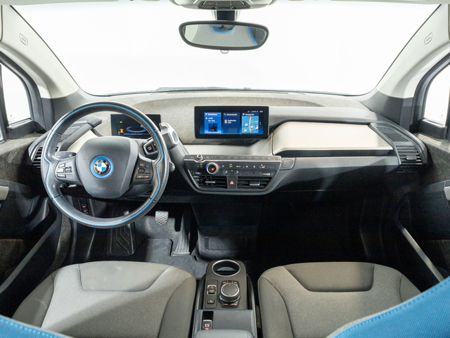 BMW i3 S 120Ah color Negro. Año 2021. 135KW(184CV). Eléctrico. En concesionario Oliva Motor Girona de Girona