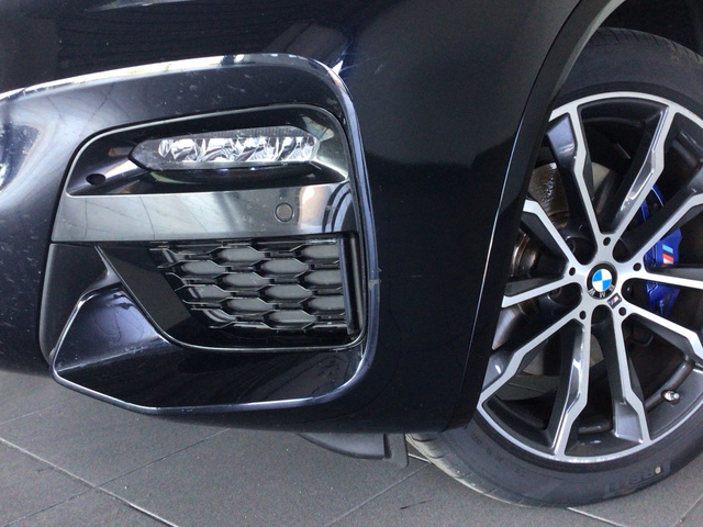 BMW X3 xDrive20d color Negro. Año 2022. 140KW(190CV). Diésel. En concesionario BYmyCAR Madrid - Algete de Madrid